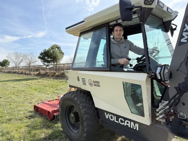 Alexandre PREVAULT OSMANI aux commandes de VOLCAM